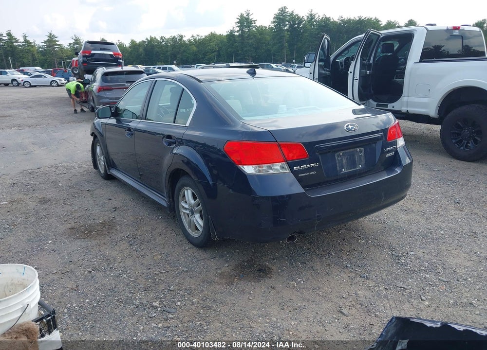 2014 SUBARU LEGACY 2.5I PREMIUM VIN: 4S3BMBD68E3021191