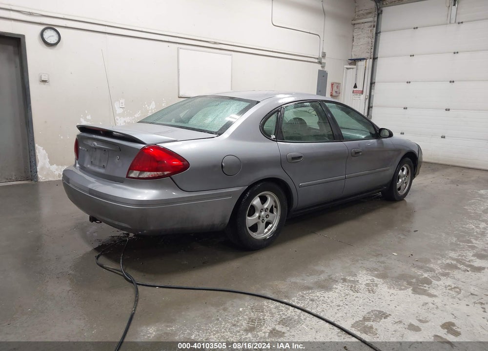 2006 FORD TAURUS SE VIN: 1FAFP53U06A219681