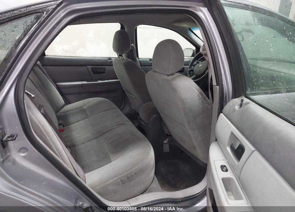 2006 FORD TAURUS SE VIN: 1FAFP53U06A219681