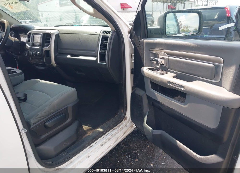 2016 RAM 1500 SLT VIN: 1C6RR6GT7GS240118