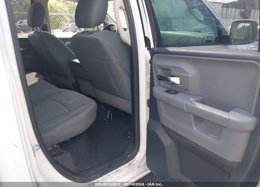 2016 RAM 1500 SLT VIN: 1C6RR6GT7GS240118