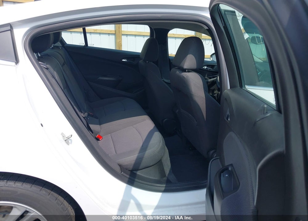2018 CHEVROLET CRUZE LT AUTO VIN: 1G1BE5SM3J7175903