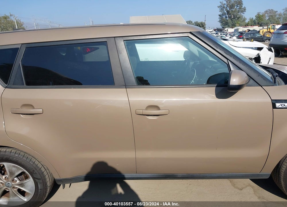 2016 KIA SOUL VIN: KNDJN2A2XG7290850