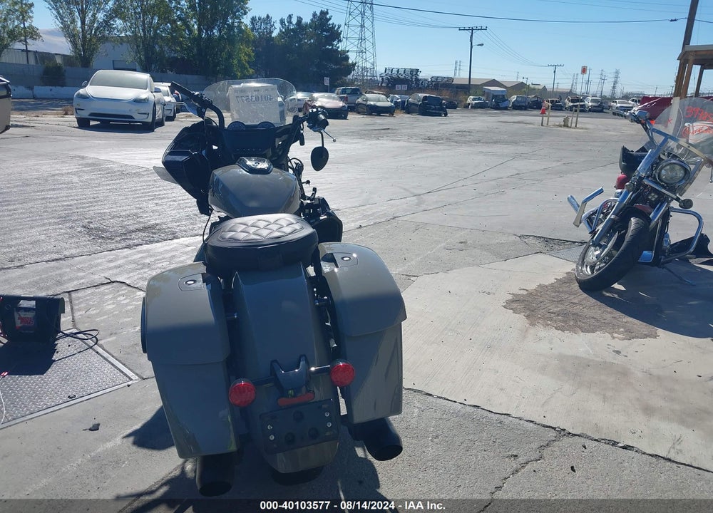 2023 INDIAN MOTORCYCLE CO. PURSUIT DARK HORSE WITH PREMIUM PACKAGE VIN: 56KLDFRR4P3413516