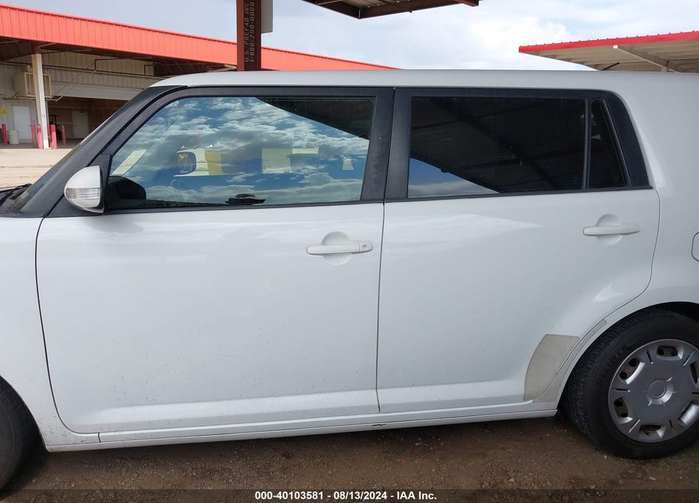 2010 SCION XB VIN: JTLZE4FE5A1114854