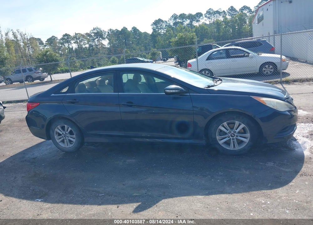 2014 HYUNDAI SONATA GLS VIN: 5NPEB4AC8EH846113