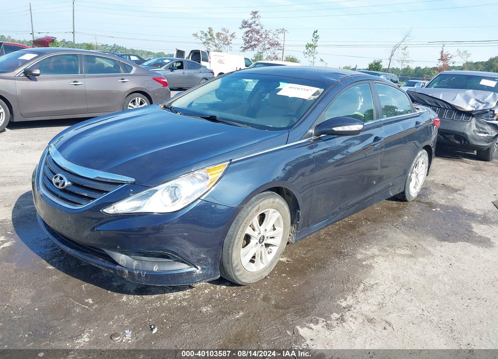 2014 HYUNDAI SONATA GLS VIN: 5NPEB4AC8EH846113