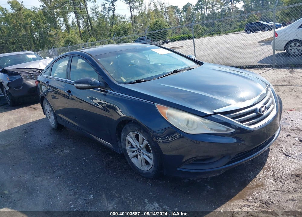 2014 HYUNDAI SONATA GLS VIN: 5NPEB4AC8EH846113