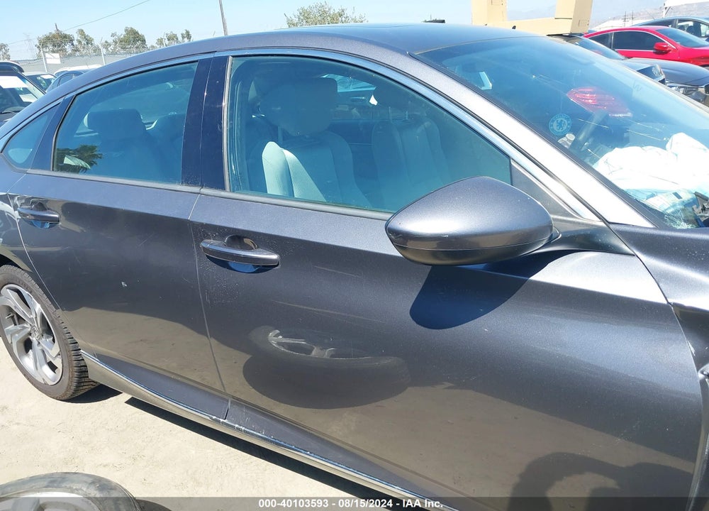 2018 HONDA ACCORD EX VIN: 1HGCV1F43JA027379