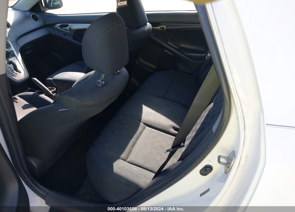 2009 TOYOTA MATRIX VIN: 2T1KU40EX9C096013