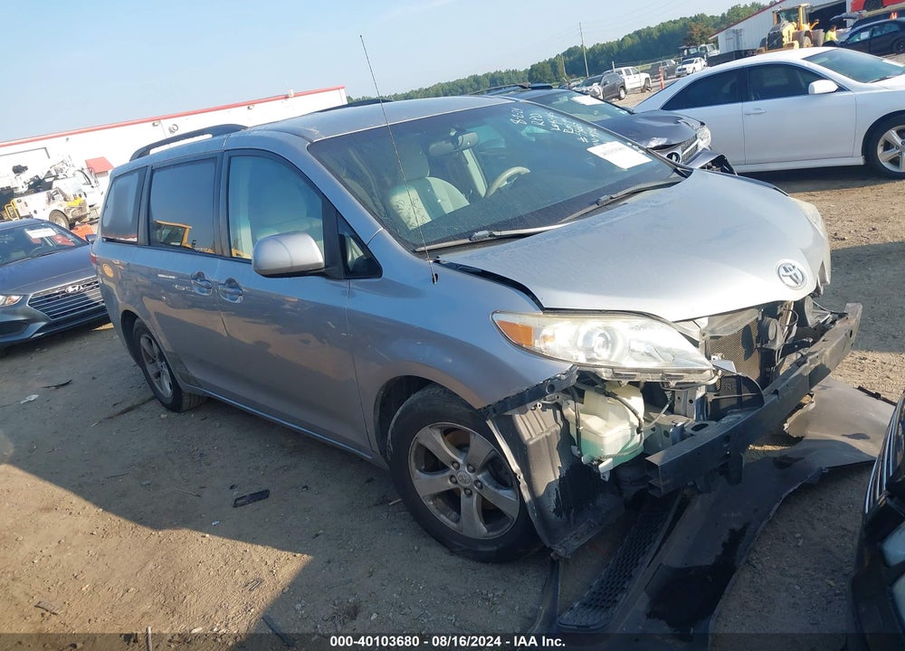 2011 TOYOTA SIENNA LE V6 VIN: 5TDKK3DCXBS049392