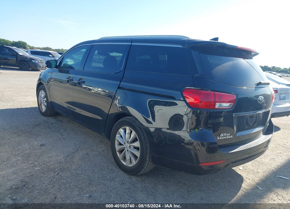 2016 KIA SEDONA EX VIN: KNDMC5C17G6117723