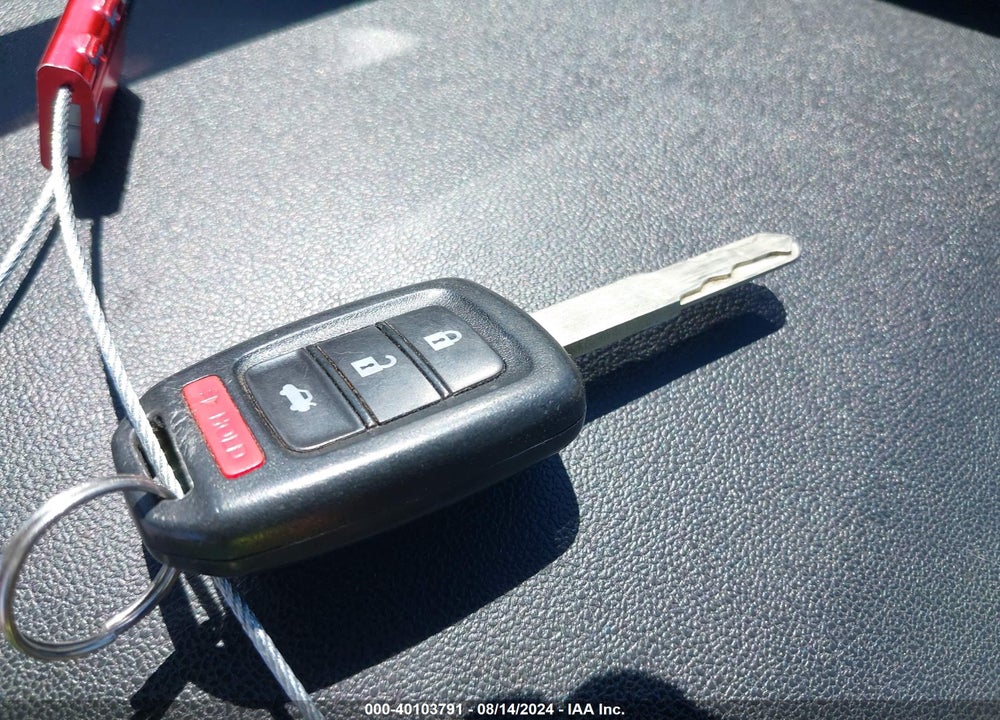 2015 HONDA CIVIC LX VIN: 19XFB2F52FE265313