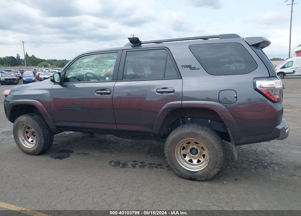 2023 TOYOTA 4RUNNER TRD OFF ROAD PREMIUM VIN: JTERU5JR9P6124101