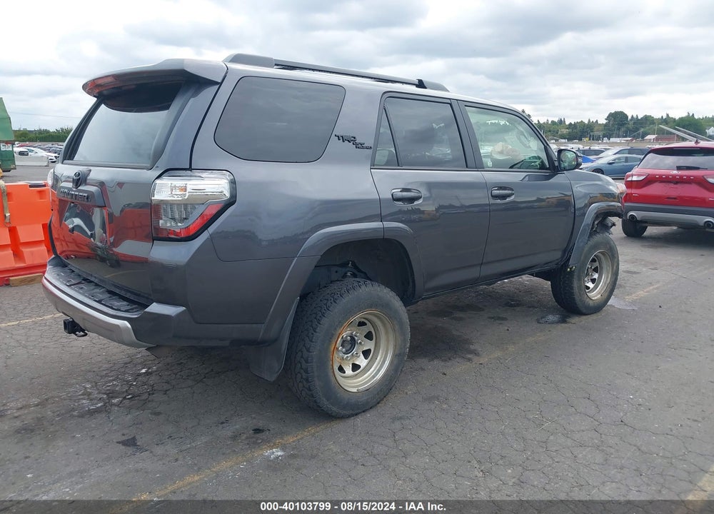 2023 TOYOTA 4RUNNER TRD OFF ROAD PREMIUM VIN: JTERU5JR9P6124101