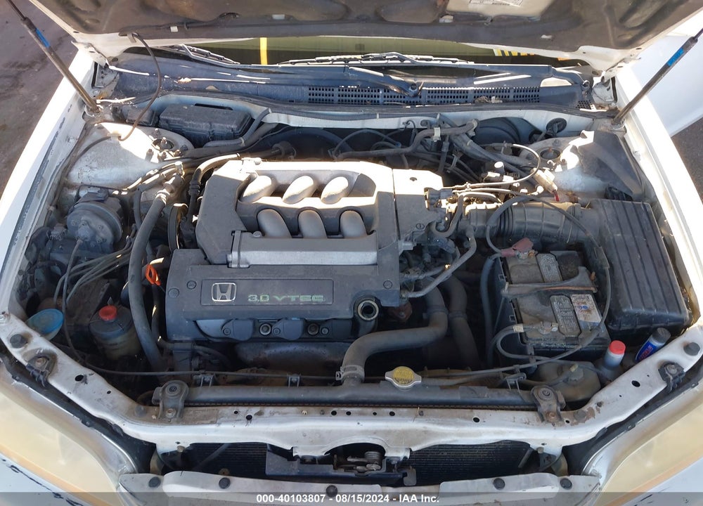 2002 HONDA ACCORD 3.0 EX VIN: 1HGCG22532A025227