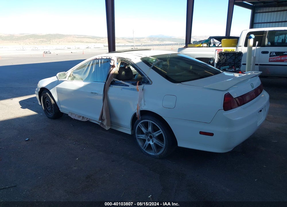 2002 HONDA ACCORD 3.0 EX VIN: 1HGCG22532A025227