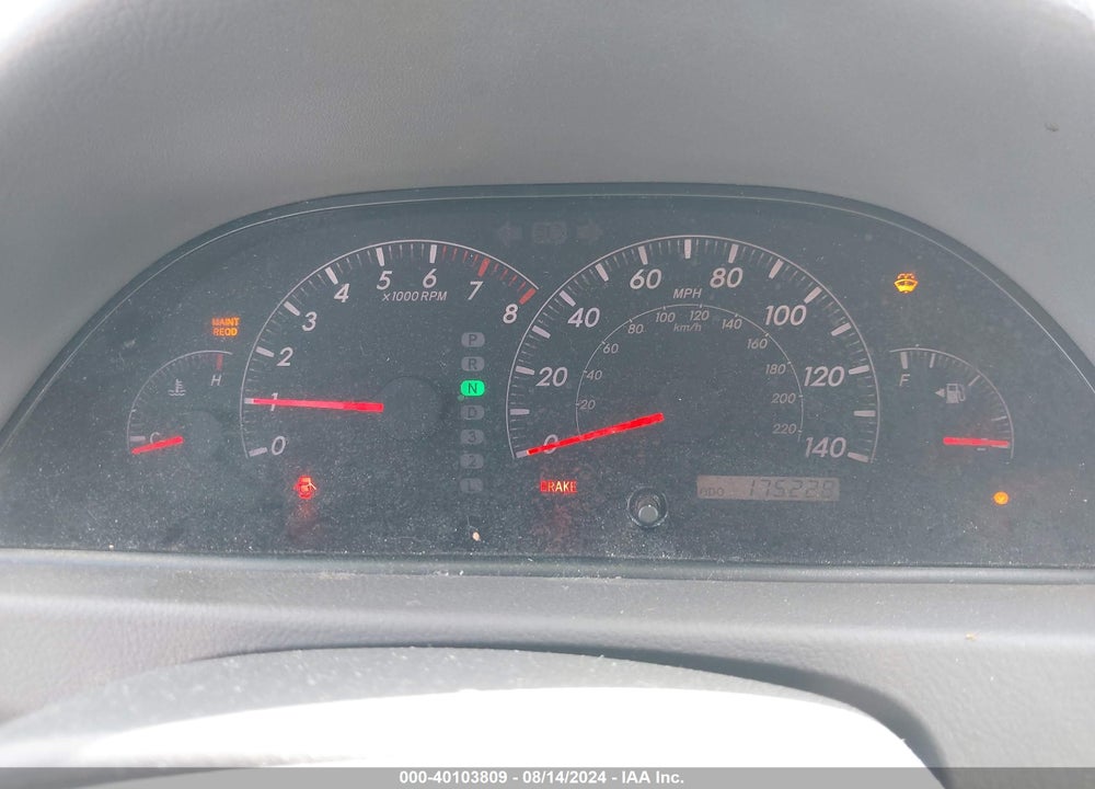 2005 TOYOTA CAMRY XLE V6 VIN: 4T1BF30K65U095704