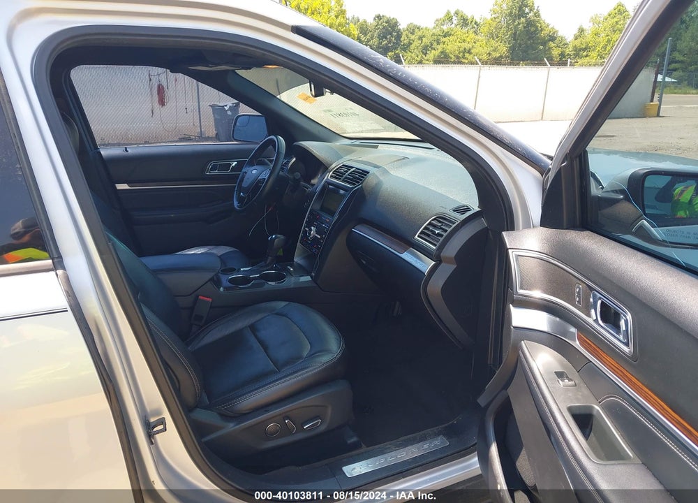 2018 FORD EXPLORER LIMITED VIN: 1FM5K7F83JGA27588