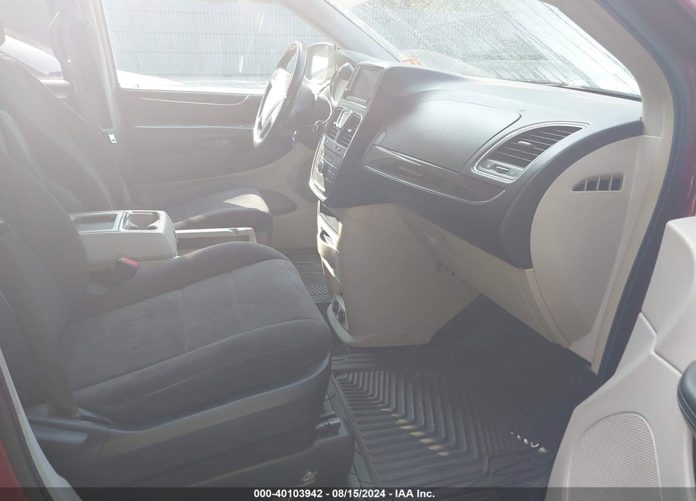 2011 CHRYSLER TOWN & COUNTRY TOURING VIN: 2A4RR5DG1BR653036