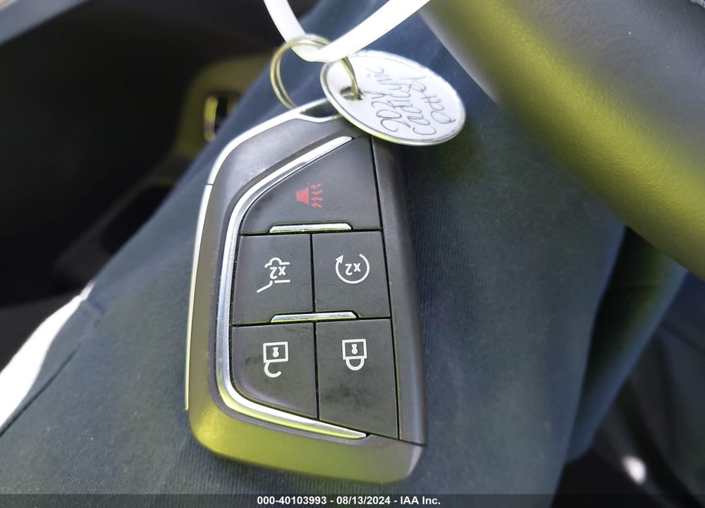 2024 CADILLAC LYRIQ LUXURY W/1SD VIN: 1GYKPRRK3RZ111061