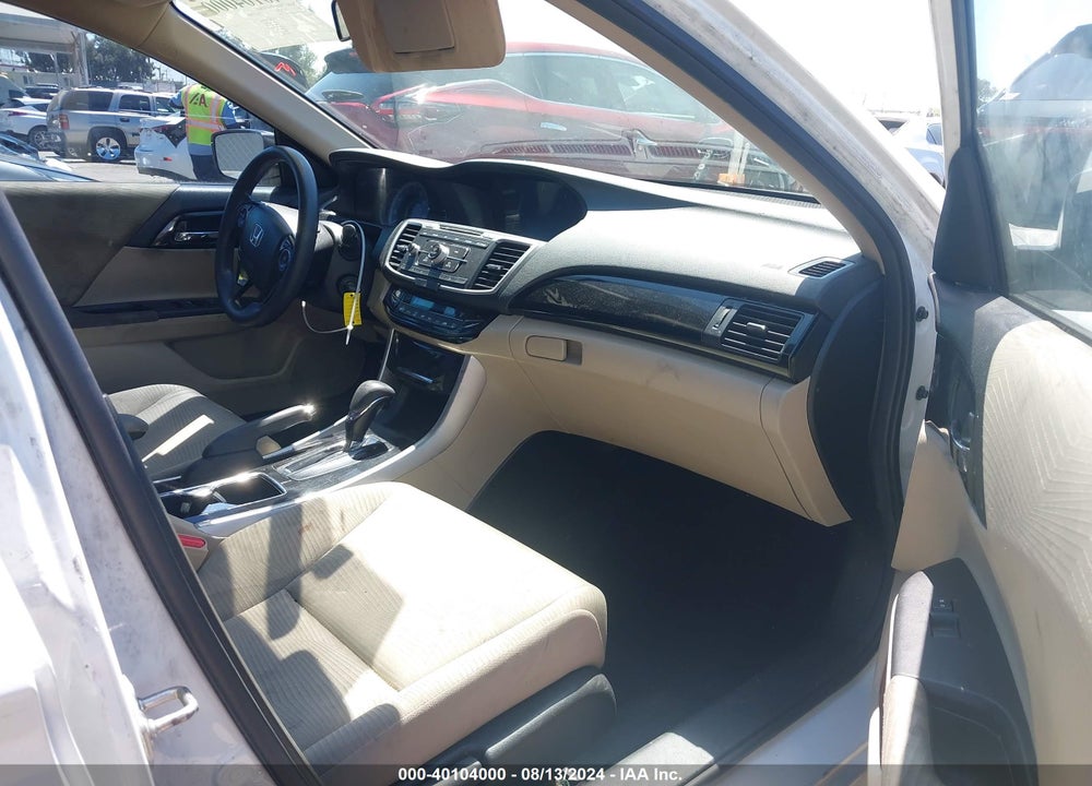 2017 HONDA ACCORD LX VIN: 1HGCR2F3XHA111856
