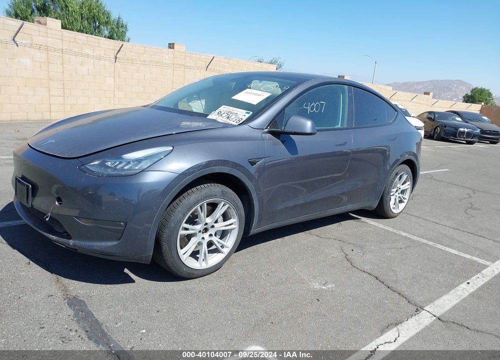 2021 TESLA MODEL Y LONG RANGE DUAL MOTOR ALL-WHEEL DRIVE VIN: 5YJYGDEE3MF273225