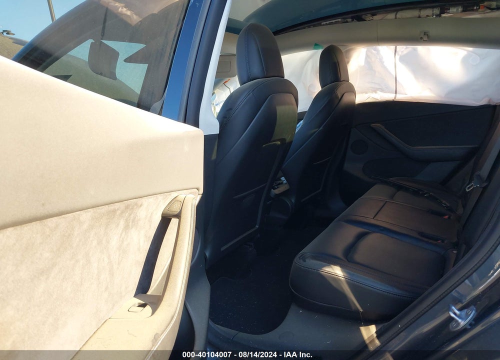 2021 TESLA MODEL Y LONG RANGE DUAL MOTOR ALL-WHEEL DRIVE VIN: 5YJYGDEE3MF273225