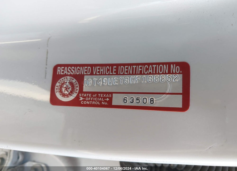 2021 GMC SIERRA 3500HD 4WD  STANDARD BED DENALI VIN: 1GT49WEY3MF136652