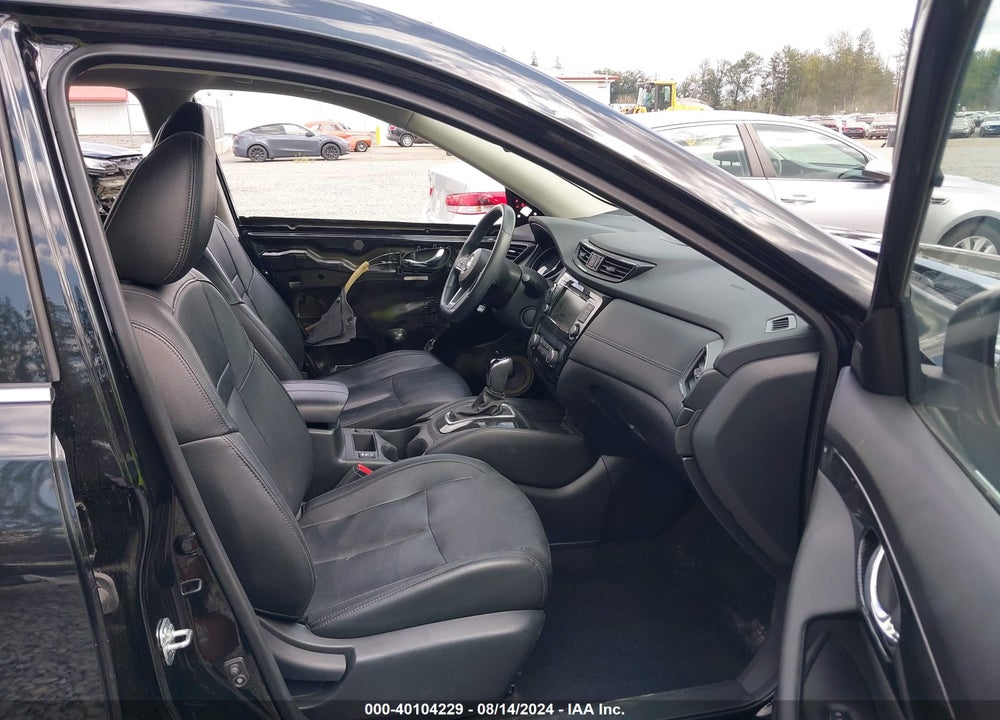 2018 NISSAN ROGUE VIN: 5N1AT2MV1JC834643
