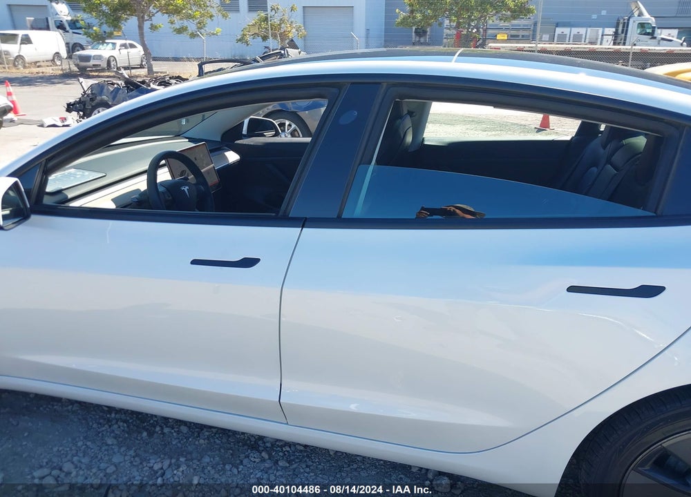 2021 TESLA MODEL 3 STANDARD RANGE PLUS REAR-WHEEL DRIVE VIN: 5YJ3E1EA9MF939581