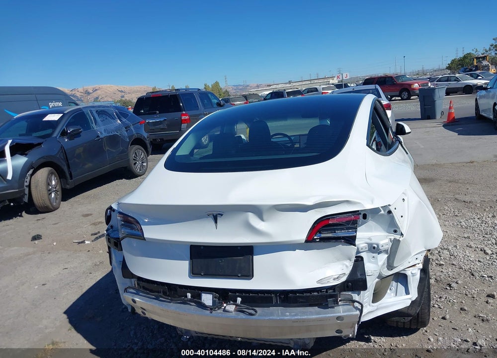 2021 TESLA MODEL 3 STANDARD RANGE PLUS REAR-WHEEL DRIVE VIN: 5YJ3E1EA9MF939581