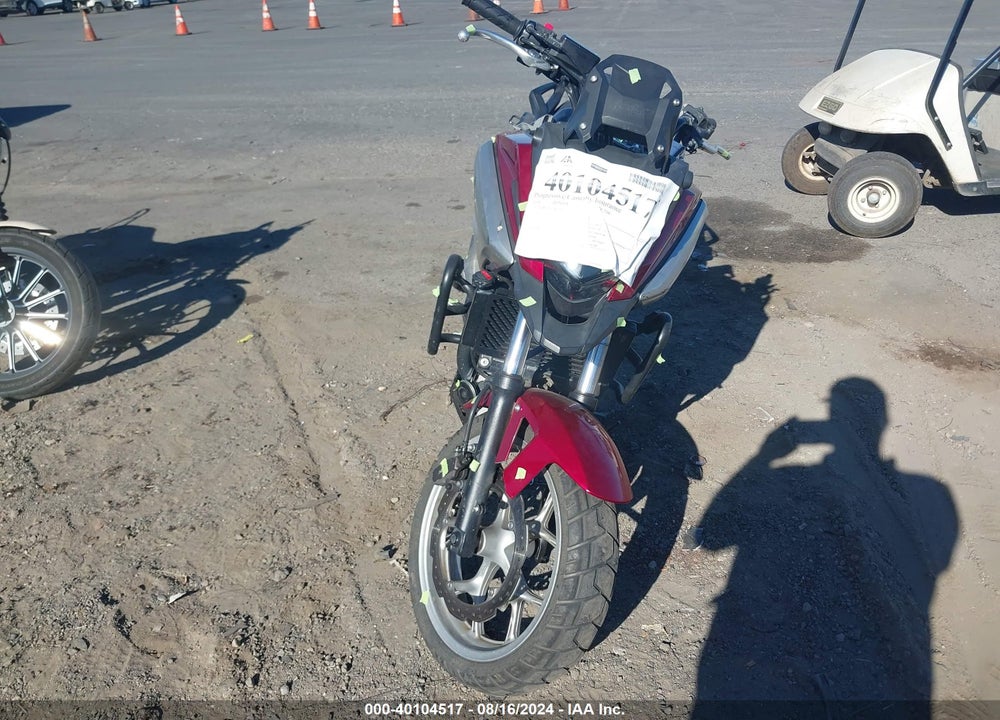2018 HONDA NC750 X VIN: JH2RC9010JK000072