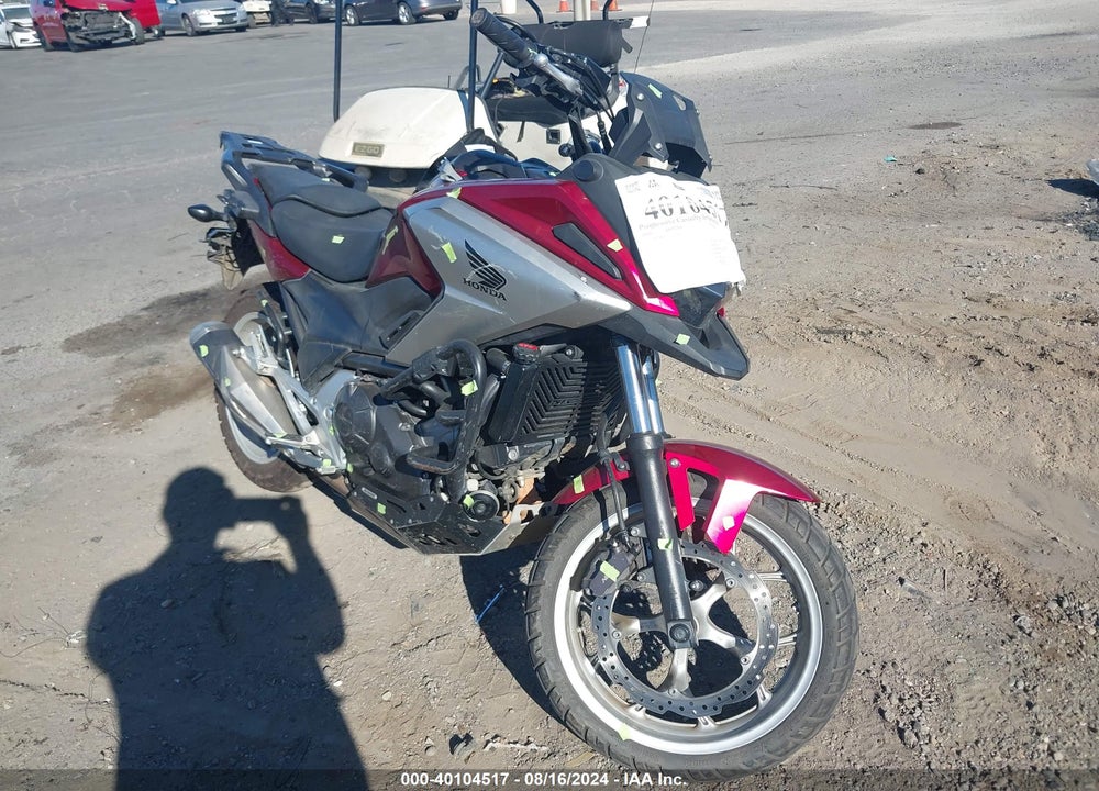 2018 HONDA NC750 X VIN: JH2RC9010JK000072