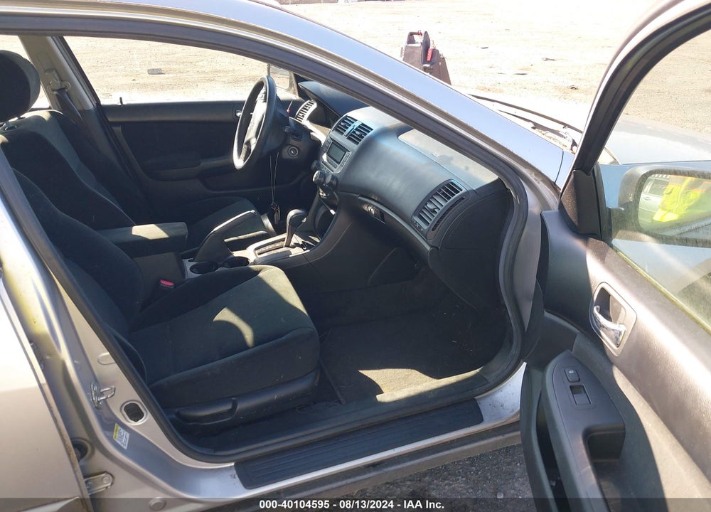 2006 HONDA ACCORD 2.4 LX VIN: 1HGCM56486A062601