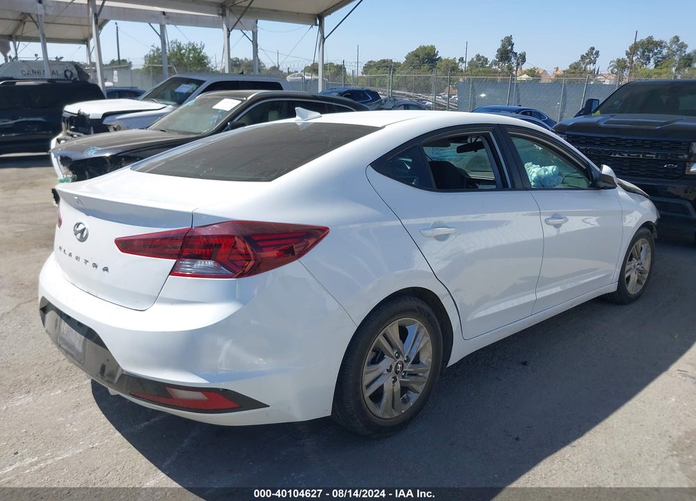 2019 HYUNDAI ELANTRA SEL VIN: 5NPD84LF0KH424916