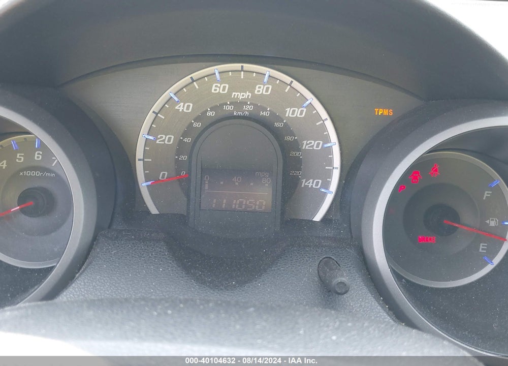 2011 HONDA FIT VIN: JHMGE8H37BC012577