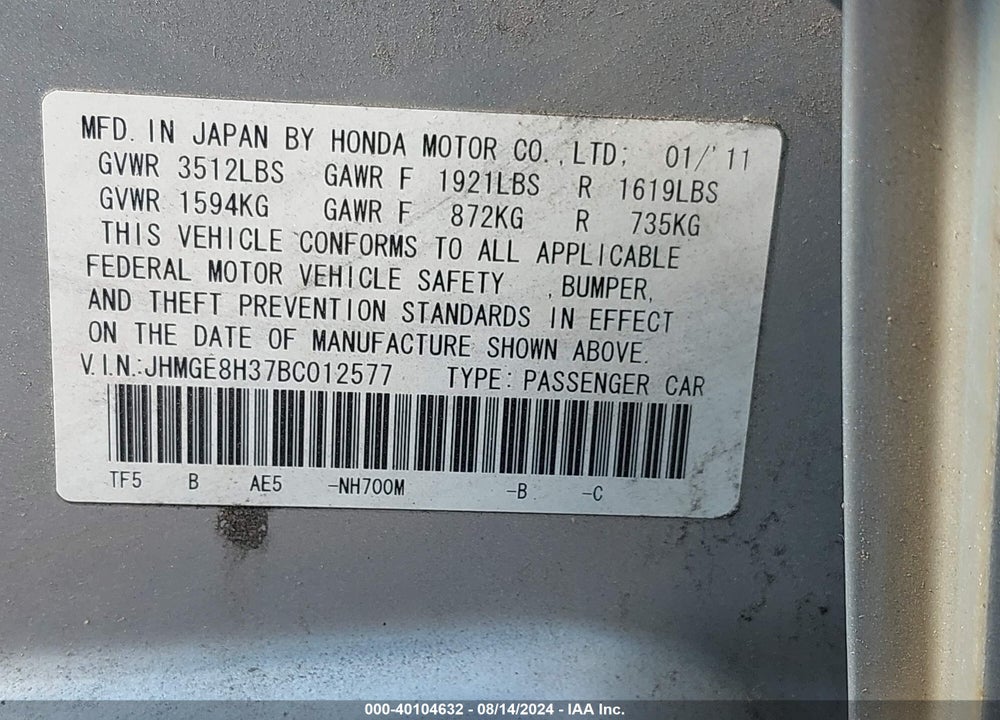2011 HONDA FIT VIN: JHMGE8H37BC012577