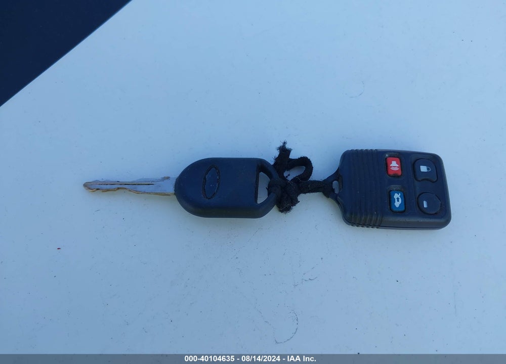 2003 FORD TAURUS SES VIN: 1FAFP55233G220344