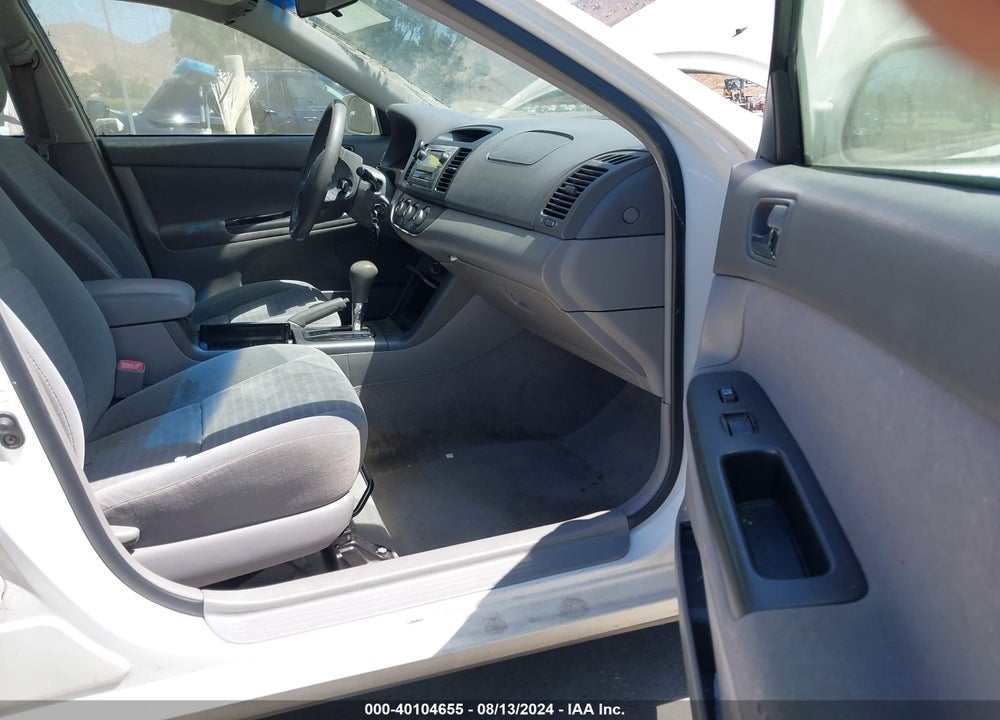 2005 TOYOTA CAMRY LE VIN: 4T1BE32K35U013749