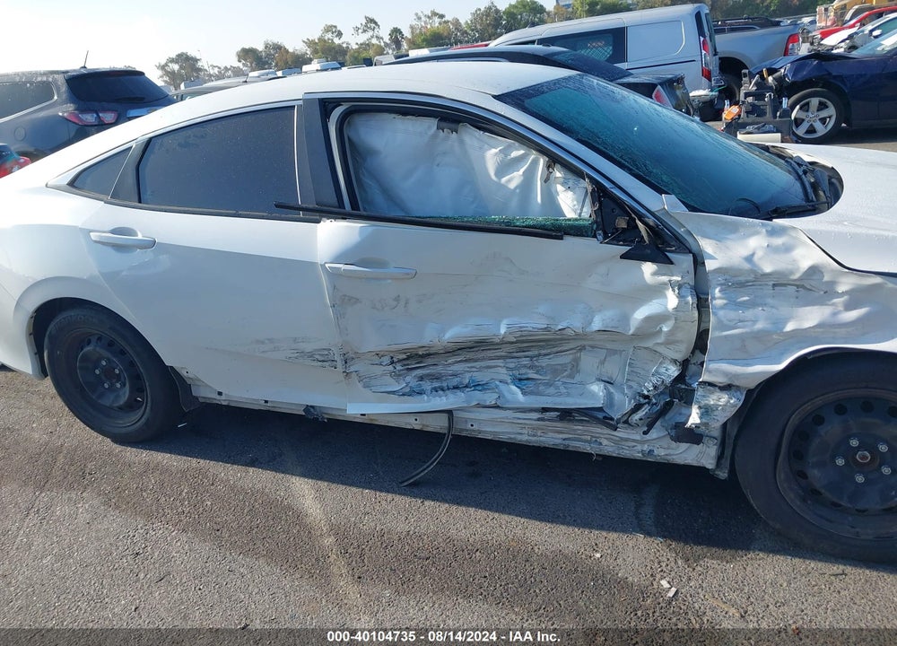 2020 HONDA CIVIC LX VIN: 2HGFC2F6XLH517512