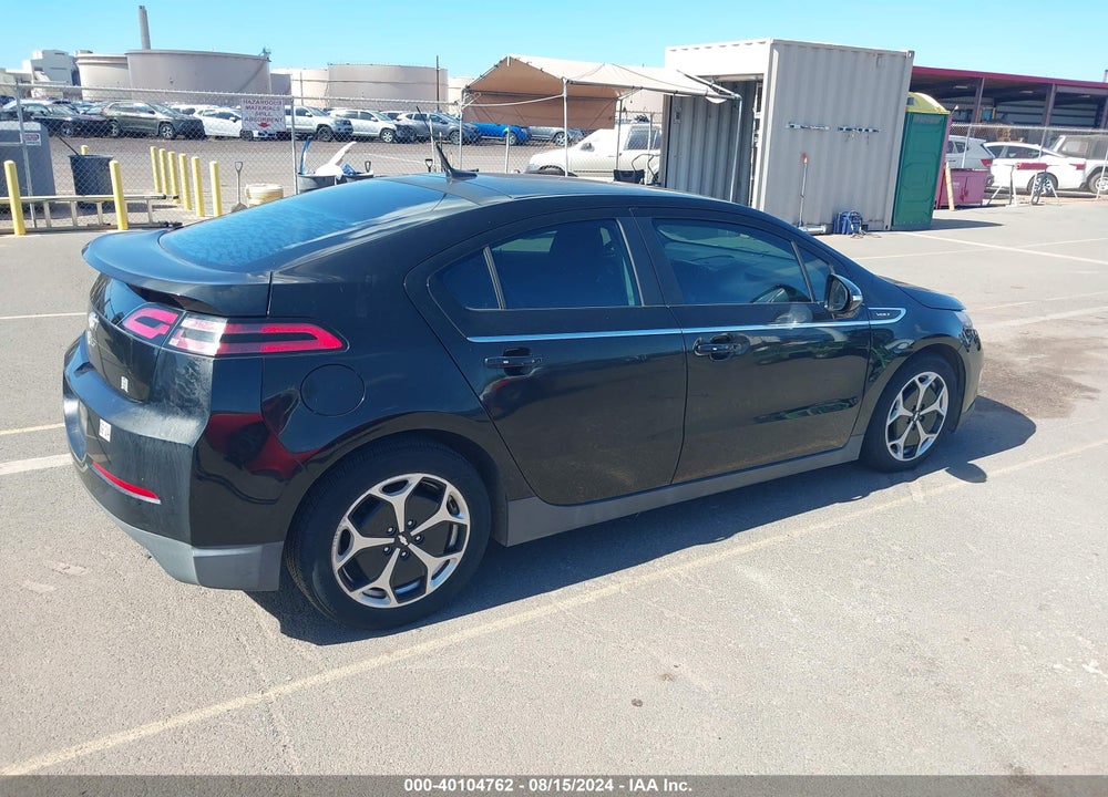 2013 CHEVROLET VOLT VIN: 1G1RD6E40DU109835