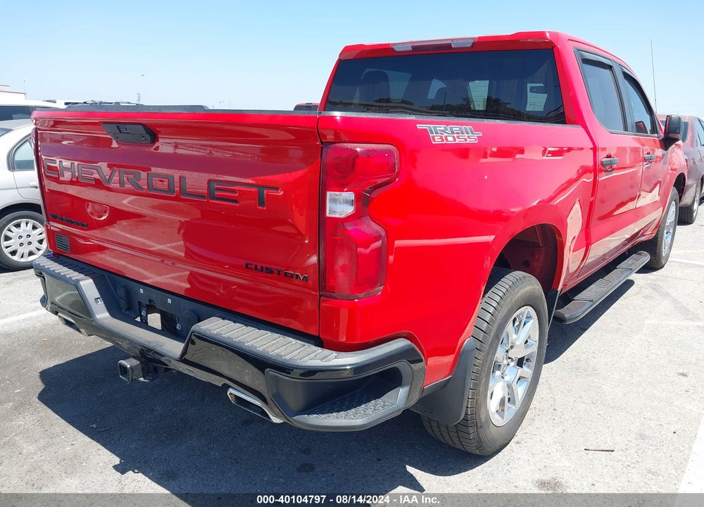 2021 CHEVROLET SILVERADO 1500 4WD SHORT BED CUSTOM TRAIL BOSS VIN: 3GCPYCEF1MG137049