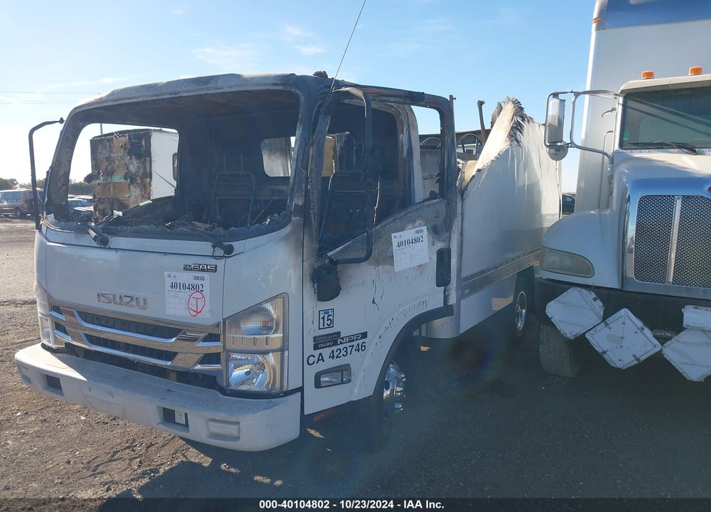 2018 ISUZU NPR VIN: 54DB4W1B8JS801082