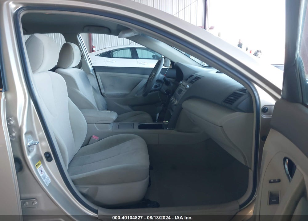 2011 TOYOTA CAMRY LE VIN: 4T1BF3EK0BU752937