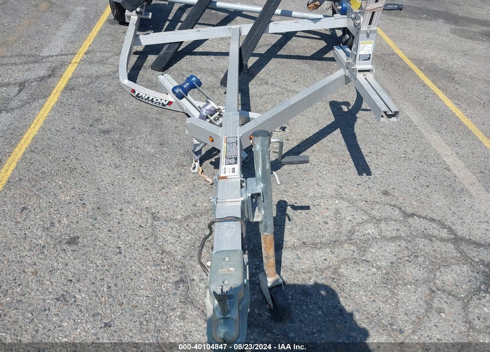 2021 TRITON CARRIER VIN: 4TCSM1117MHL49516