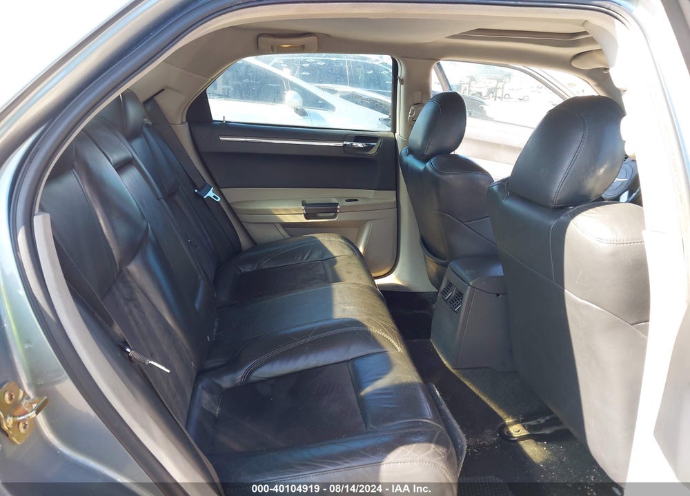 2006 CHRYSLER 300C SRT8 VIN: 2C3KA73W76H330449