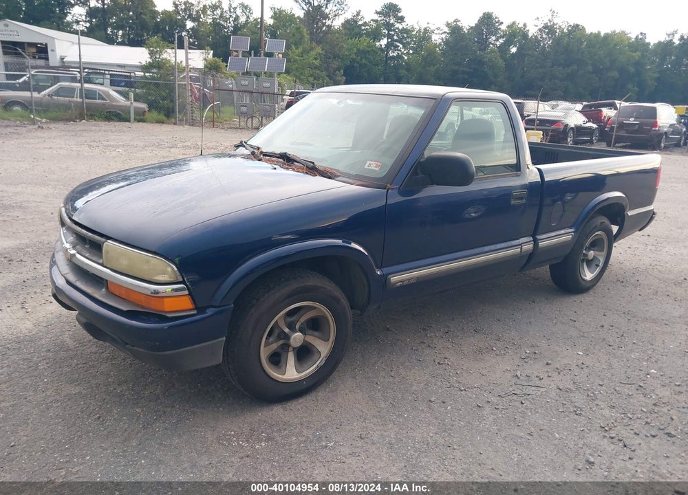 2001 CHEVROLET S-10 LS VIN: 1GCCS14561K146119
