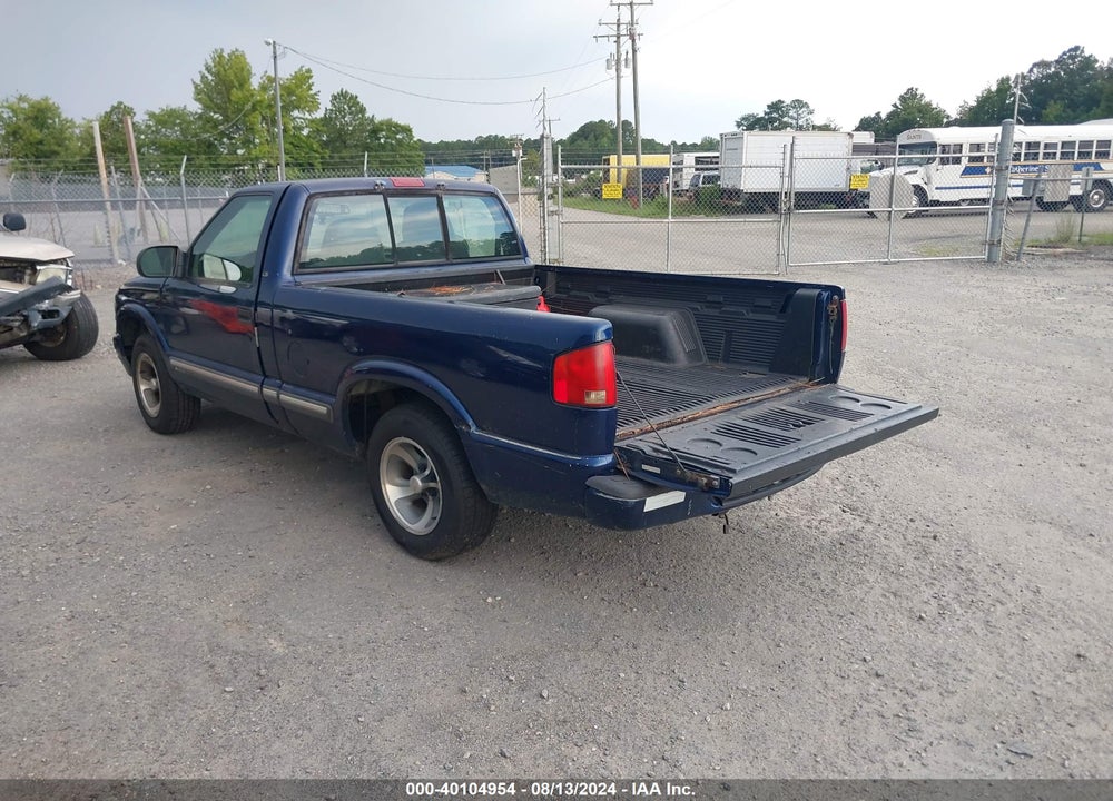 2001 CHEVROLET S-10 LS VIN: 1GCCS14561K146119