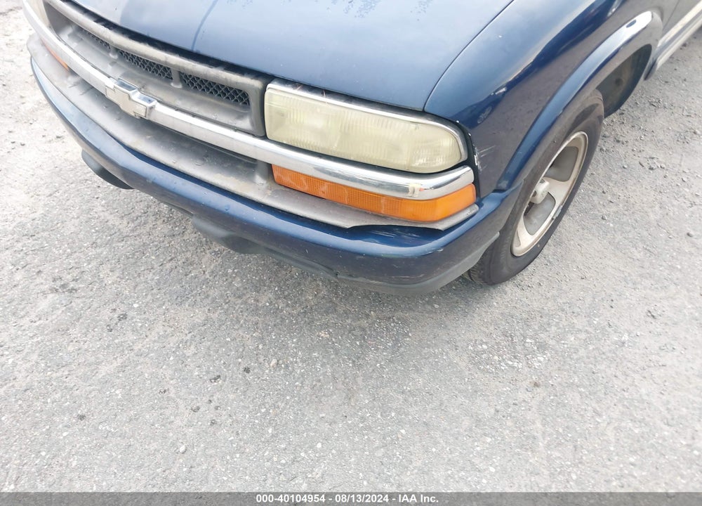 2001 CHEVROLET S-10 LS VIN: 1GCCS14561K146119